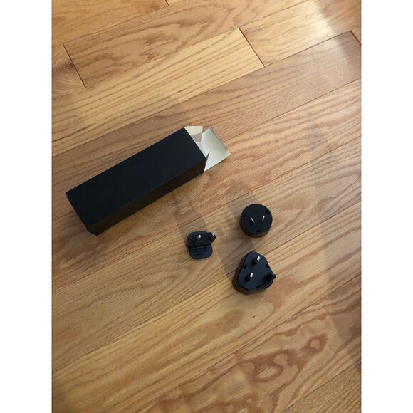 Anki Overdrive Starter Kit With 2 Extra Cars- 4 Cars total - Picture 15 of 16